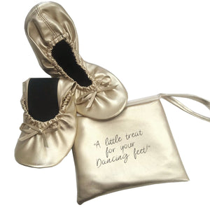 30 pairs of gold fold-up ballerinas in a personalized crate